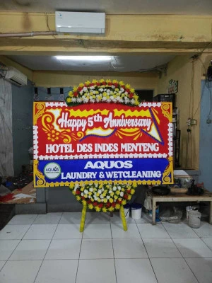 Papan Bunga di Utan Kayu Selatan