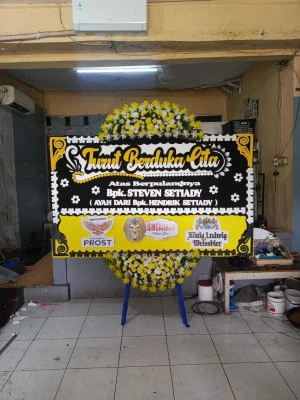 Papan Bunga di Utan Kayu Selatan